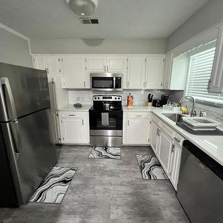 Cozy Brick Ranch Home Owned And Operated By An Army Soldier!! Columbus Esterno foto